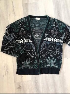 Men’s Vintage XL Black & Teal Patterned V-Neck Button Cardigan Sweater